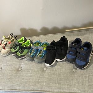 Boys size 7 & 8 boys shoes